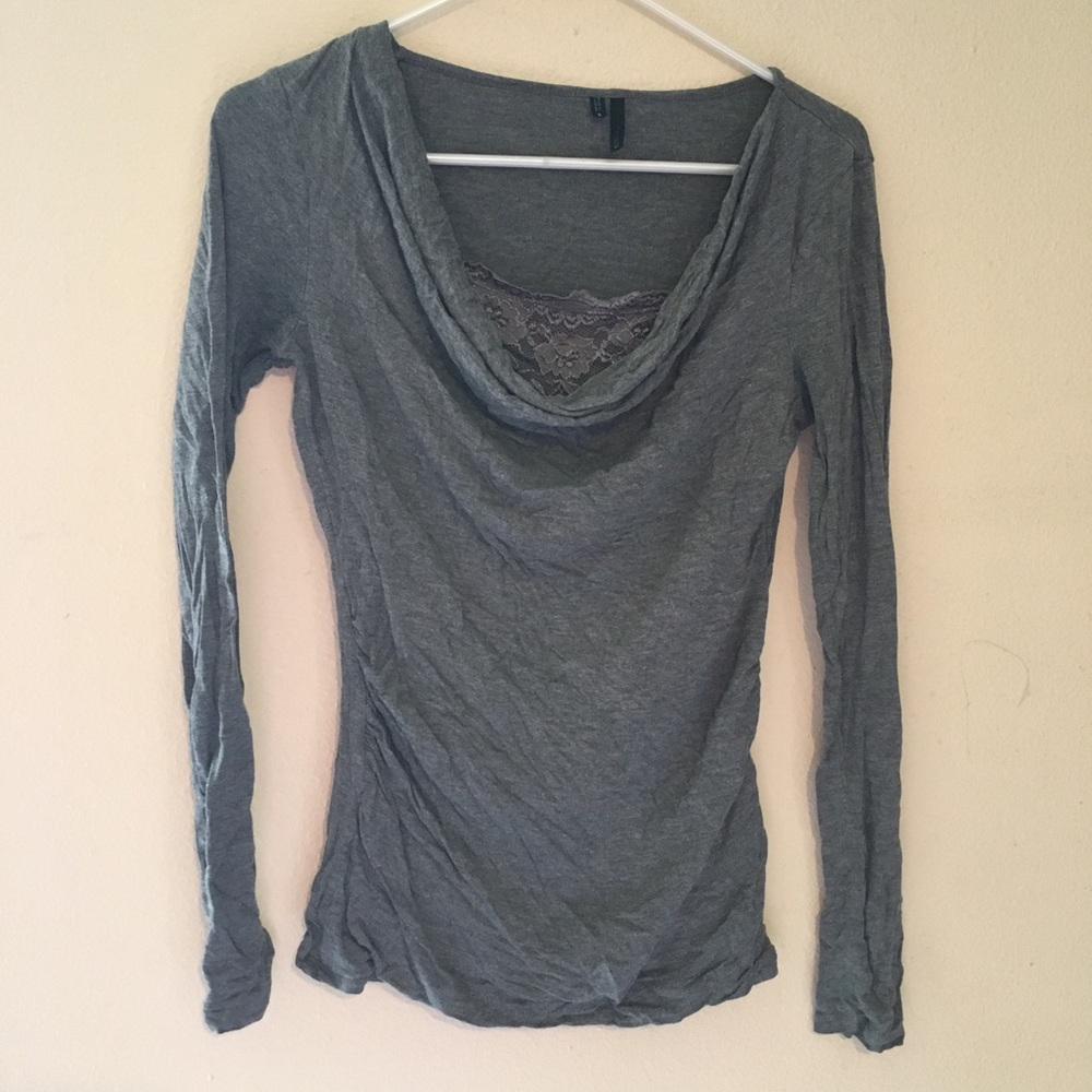 Scoop neck top